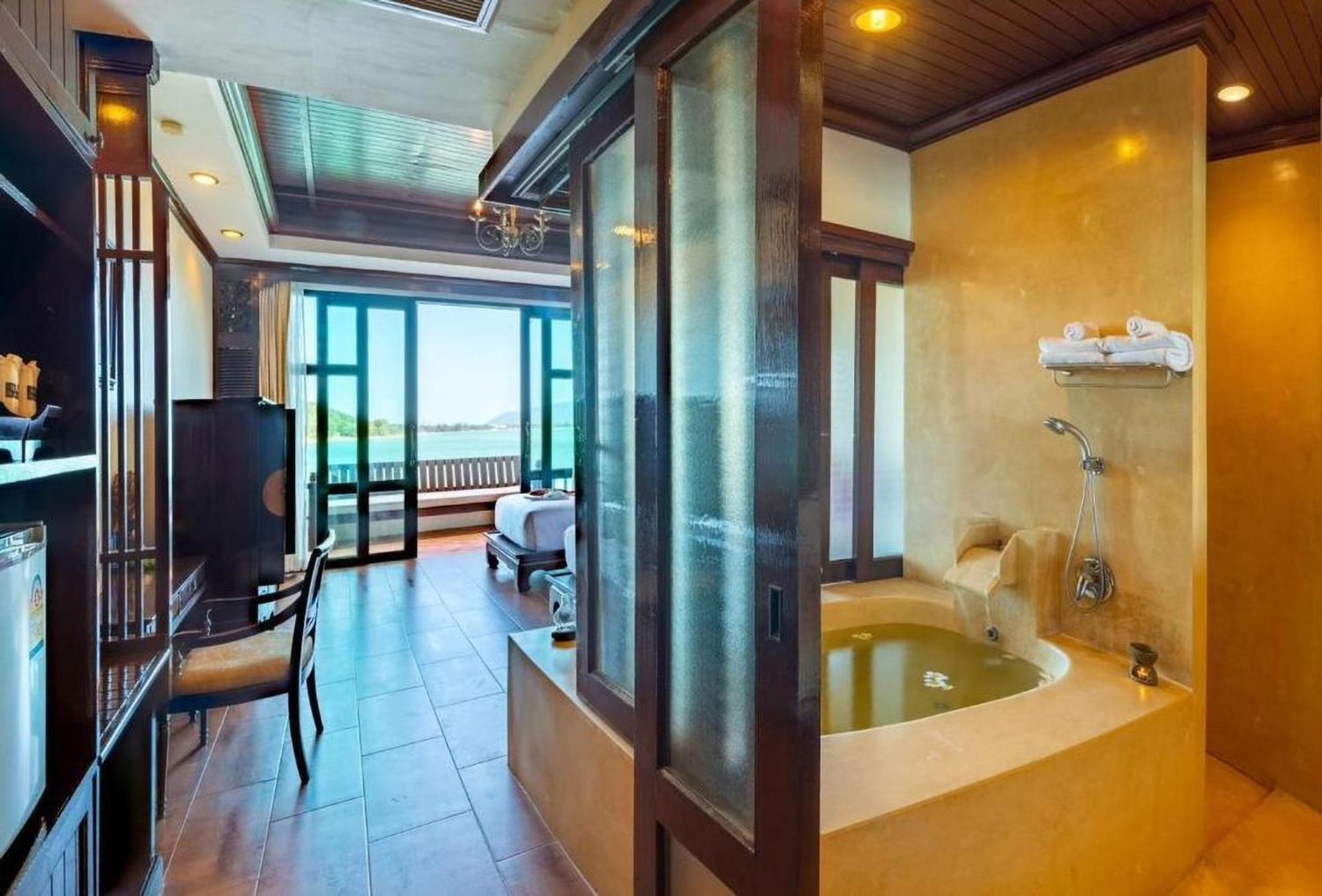 Racha Kiri Resort & Spa, Khanom Extérieur photo